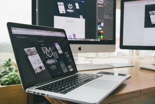 公司如何通過(guò)計(jì)算機(jī)軟件及輔助設(shè)備對(duì)員工電腦進(jìn)行統(tǒng)一管理